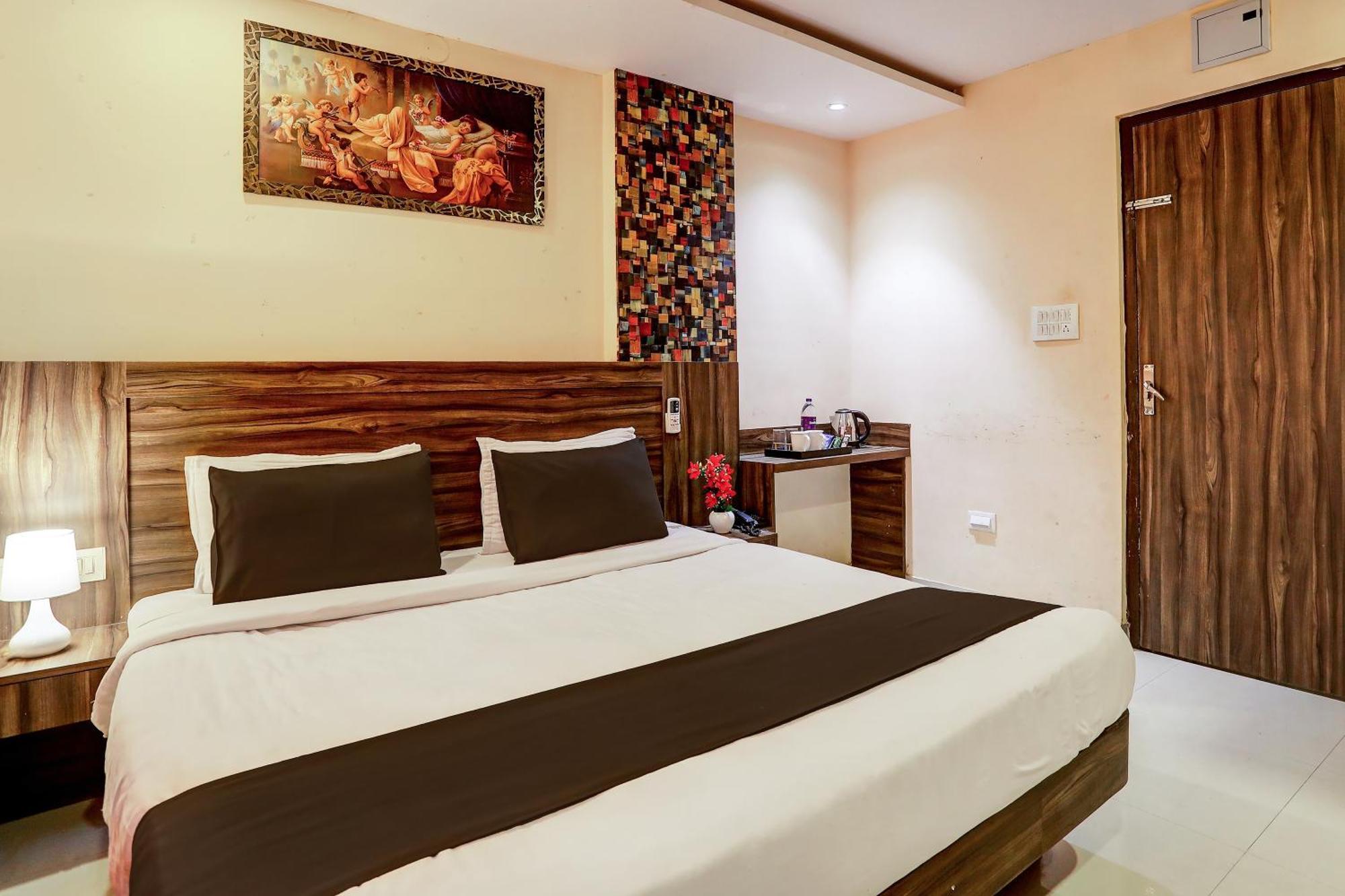 Super Hotel O Vaishnavi Inn Hajdarábád Exteriér fotografie